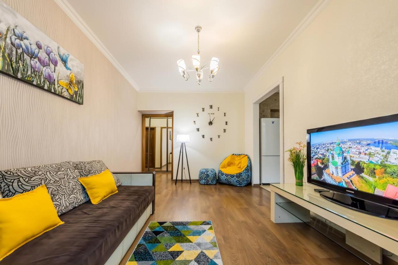 2К Квартира На Шота Руставелі, Бессарабка Київ Екстер'єр фото